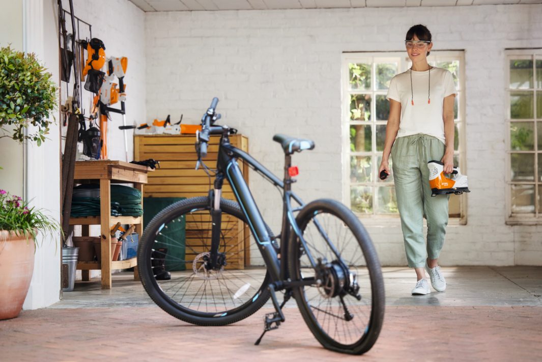 Stihl KOA 20 Battery Air Inflator AS System Kit - Image 7