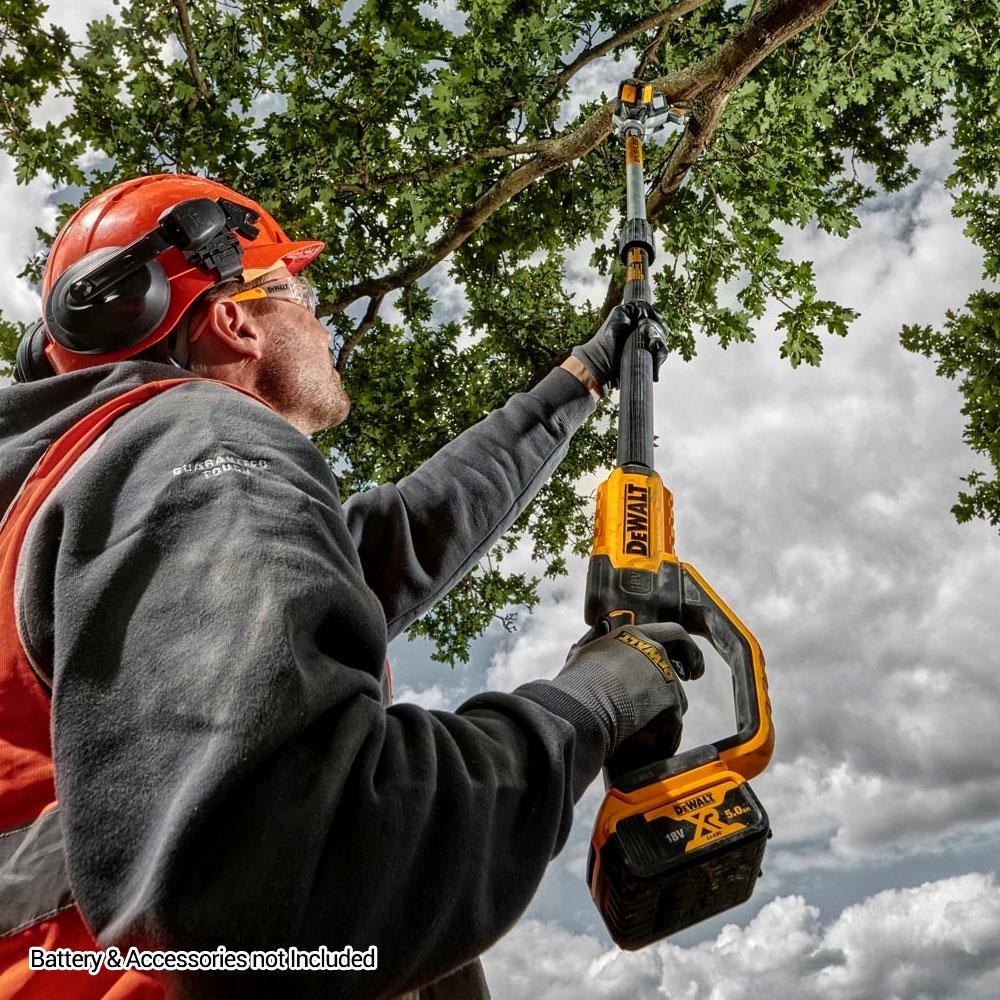 DeWalt DCMPS567N-XE 18V XR Li-ion Cordless Brushless 200mm Pole Saw - Skin Only - Image 3